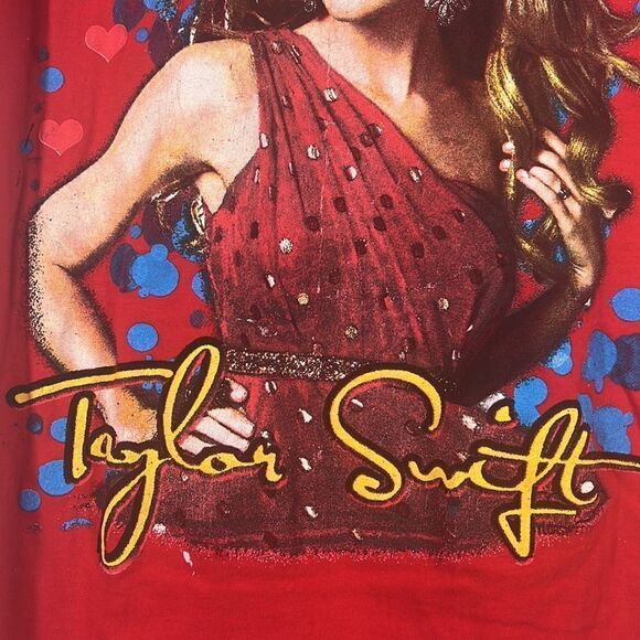 🔥🔥 TAYLOR SWIFT Red Tour 2013 - Music Band Tee - PERFECT- Sz Medium - Picture 5 of 8